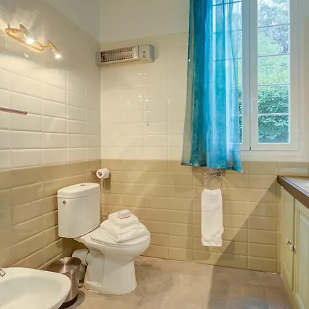 Azzurra Front - Pool - Happy Appartement