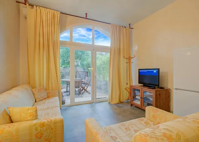 Azzurra Front - Happy Apartmán Saint Tropez